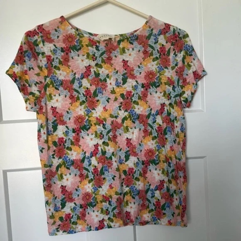 Sézane Andre tee in pastel flowers, size medium